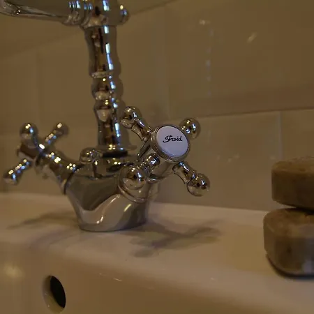 Della Certosa Bed & Breakfast 4*