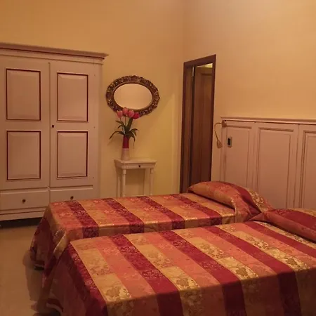 Della Certosa לינה וארוחת בוקר גאמבאסי